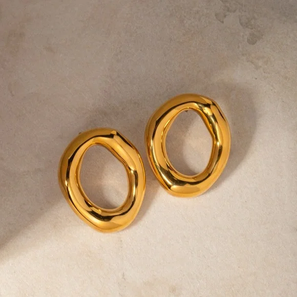 18K Gold Plated Circle Earrings*Minimalist Design*Geometric*Statement Earrings - Picture 2 of 8